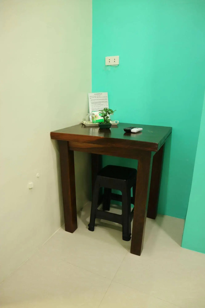 EA Apartelle - Metro Vigan - Hostel