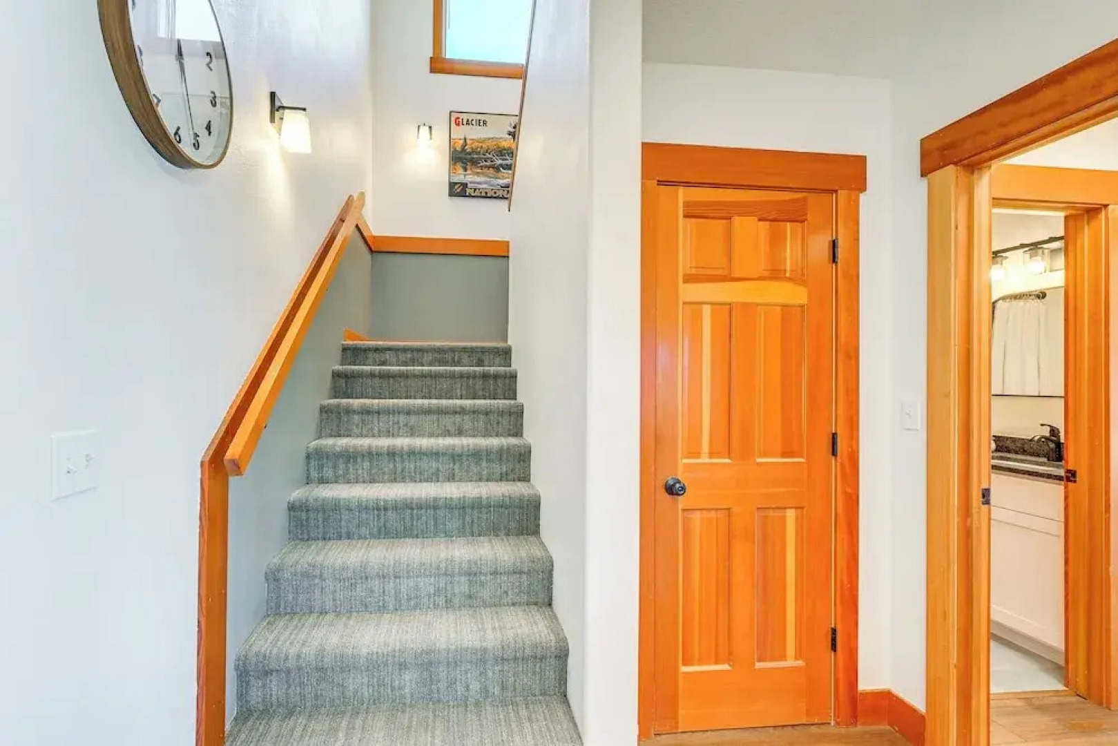 Walk to Flathead Lake: Polson Home w/ Balcony