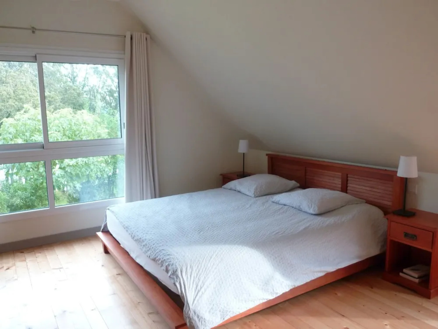 Un Jardin en Pente Douce