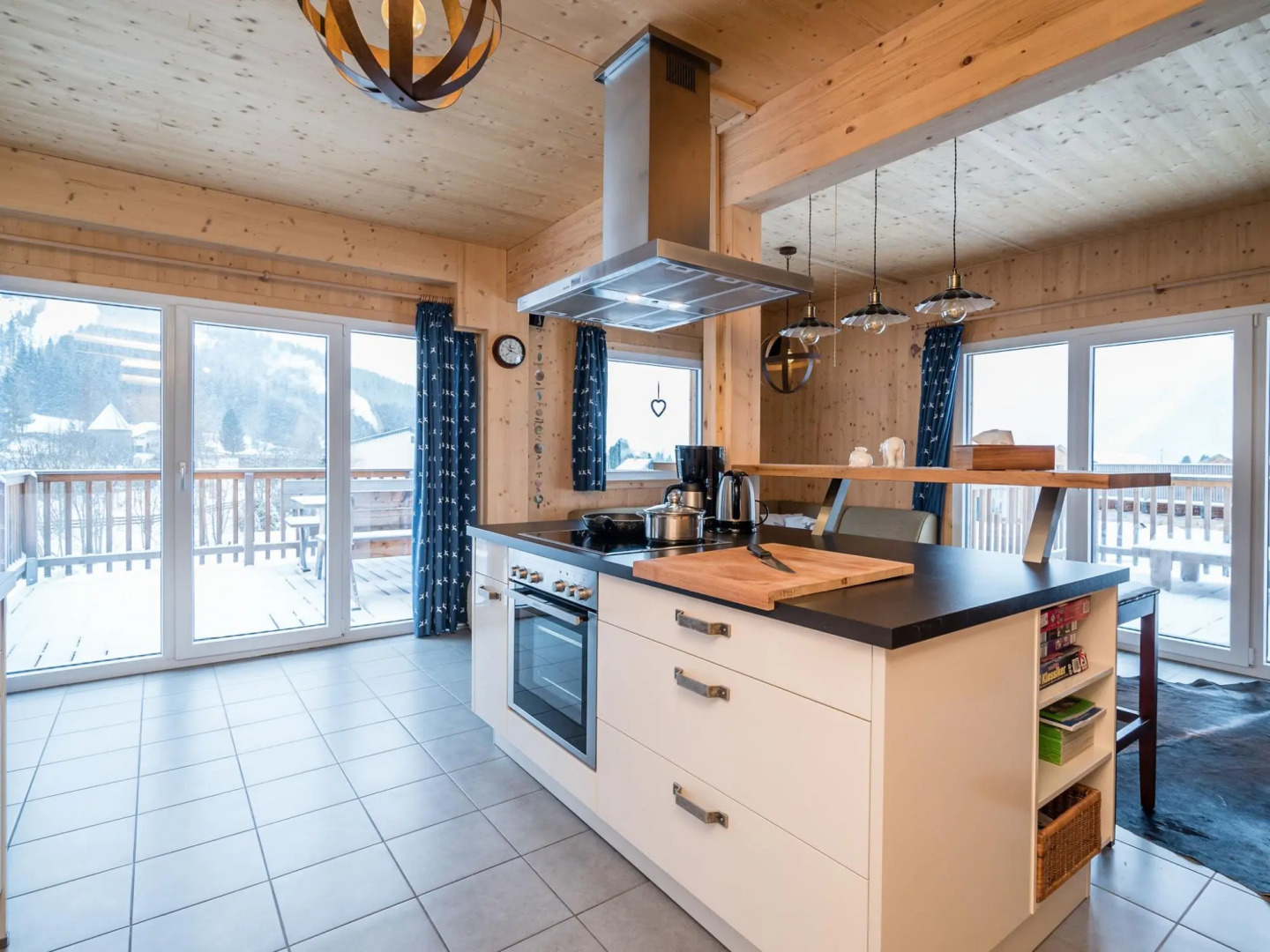 Chalet in Hohentauern With Sauna and hot tub