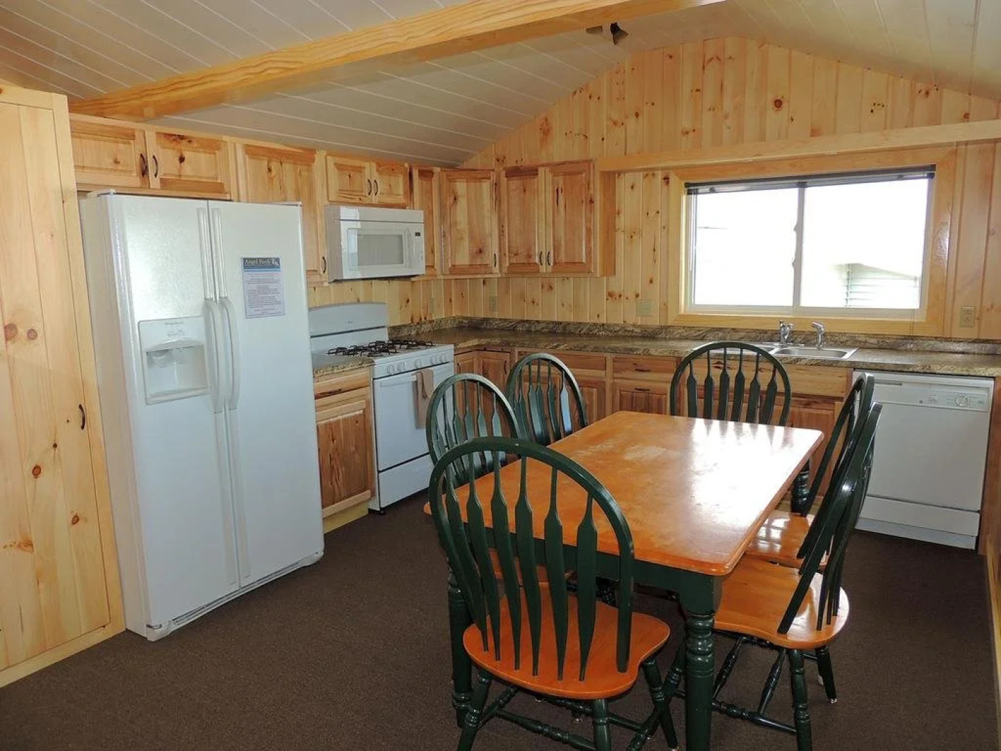 Angel Rock Waterfront Cottages and Vacation Homes