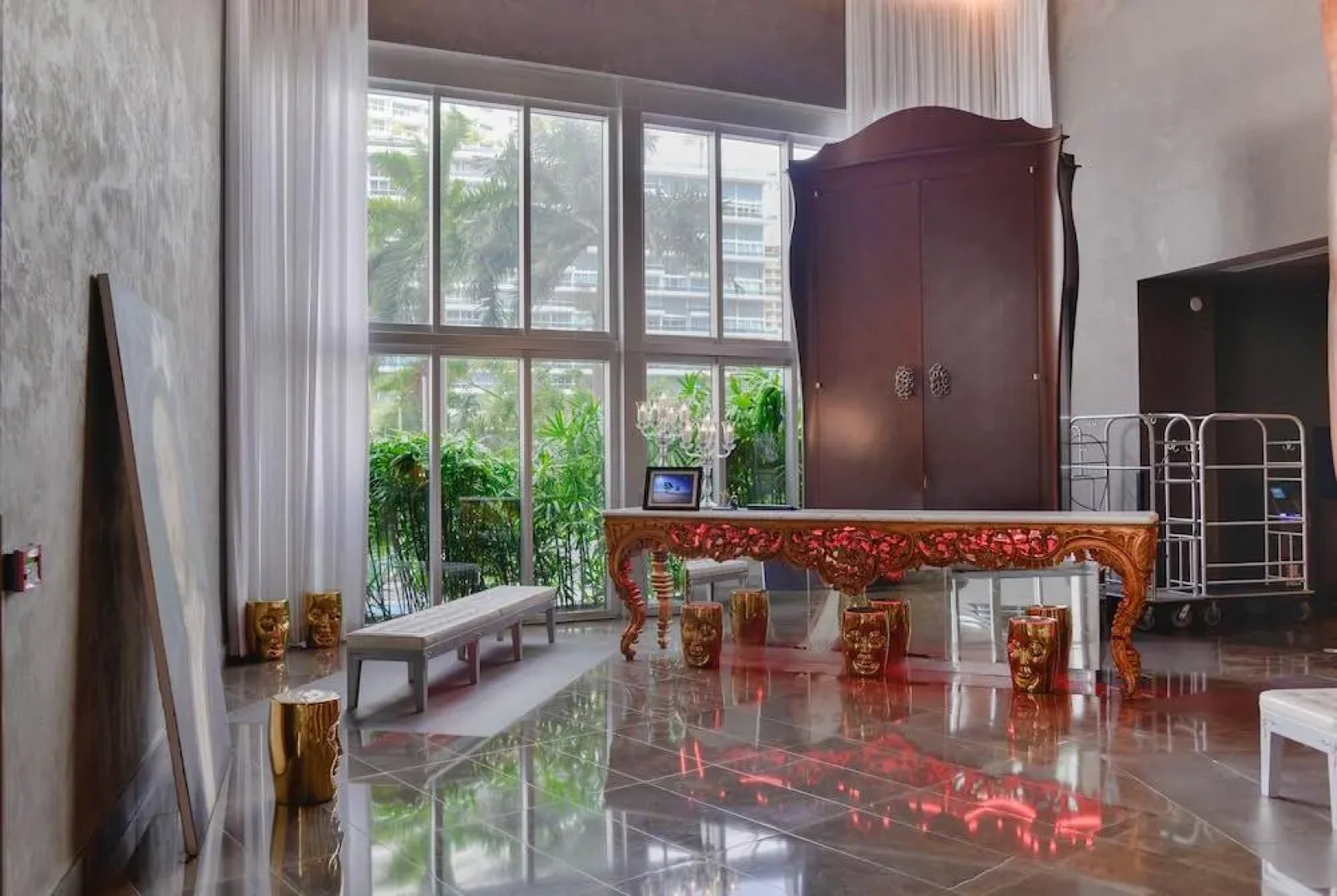 Icon Residences By Sunnyside Hotel and Resorts