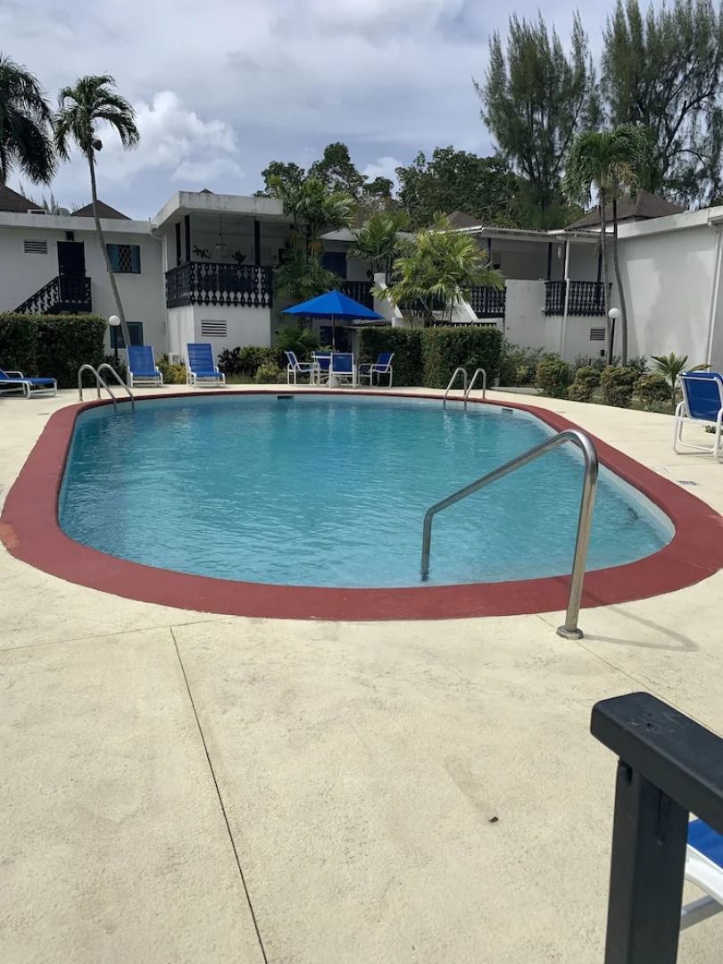 Moonshine 316 Rockley Golf Club