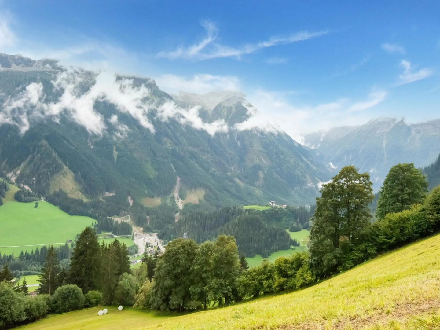 Picturesque apartment in Bramberg with balcony