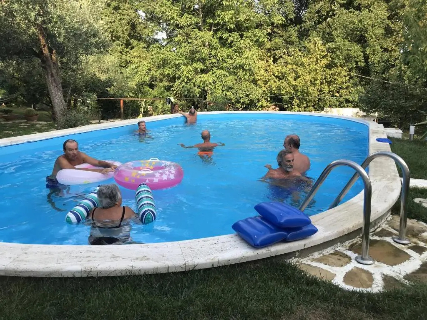 5 bedrooms villa with private pool enclosed garden and wifi at Treglio 6 km away from the beach