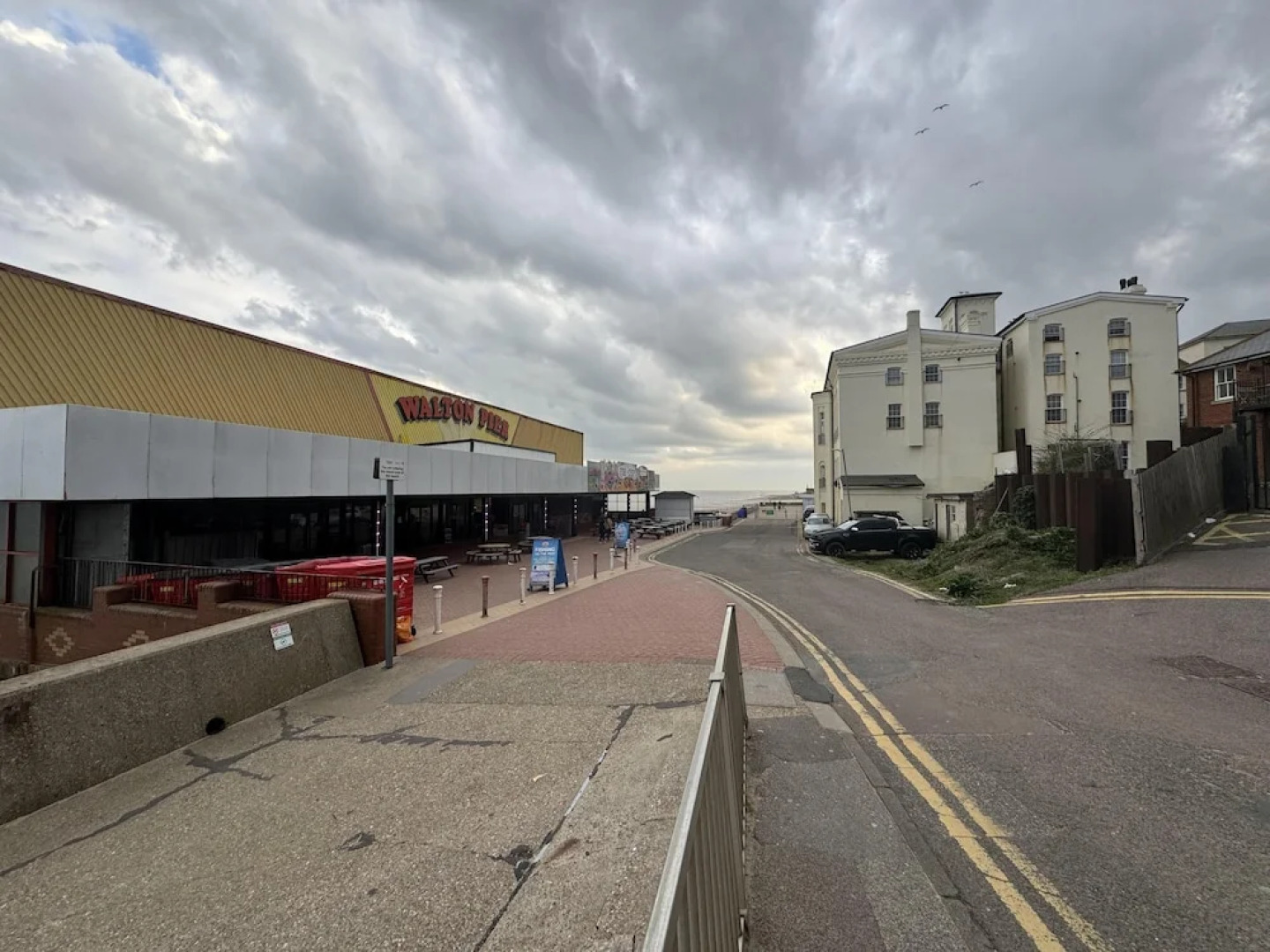 Beautiful 2 Bed Apartment in Walton on the Naze