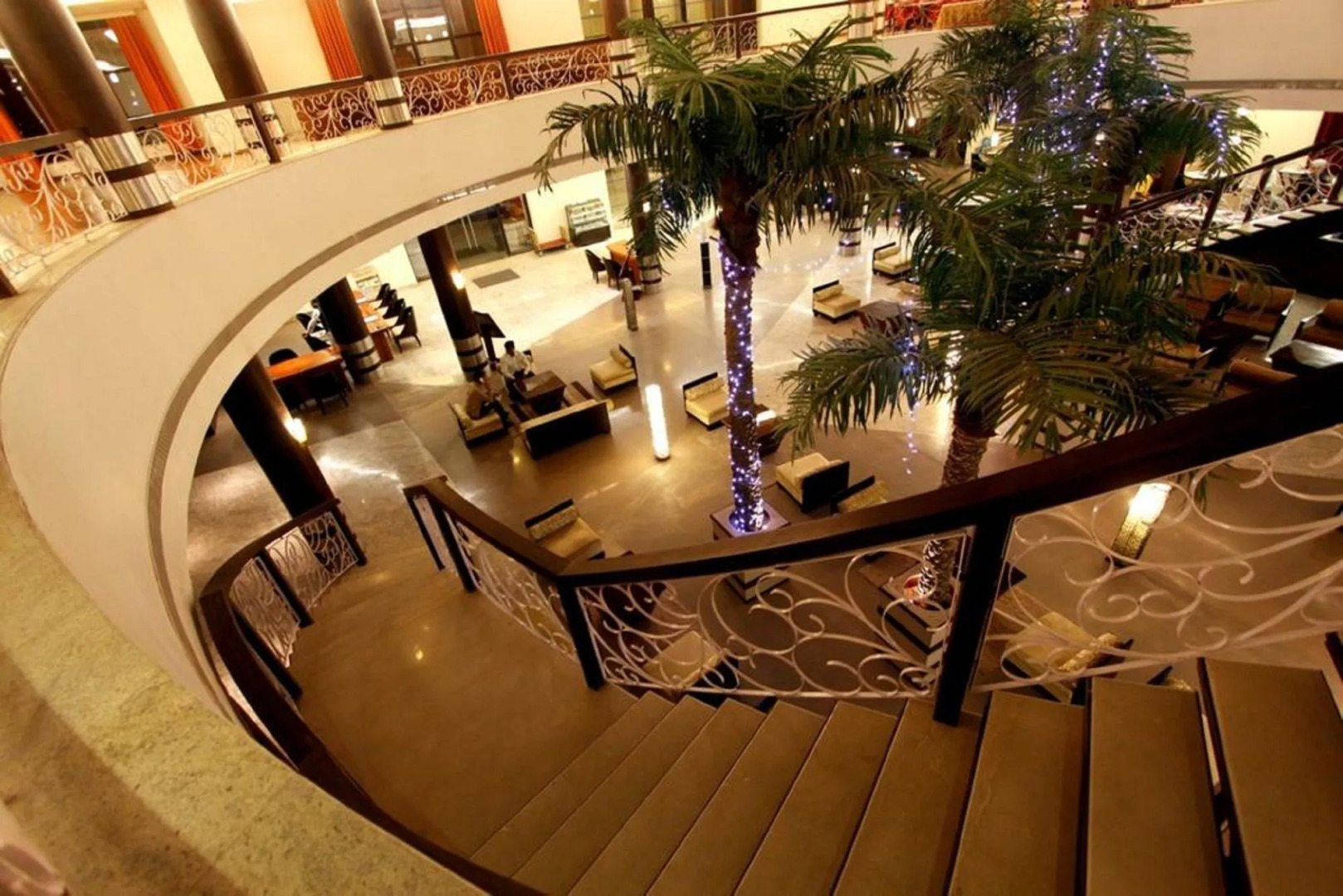 St Laurn - The Spiritual Resort