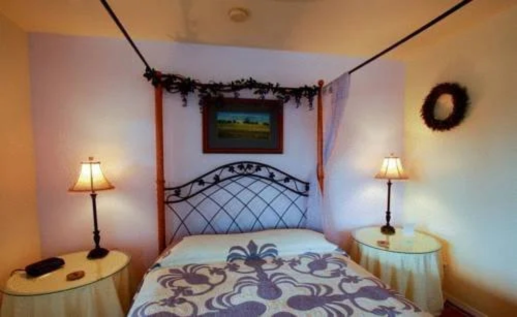 Pennys Place Inn Paradise