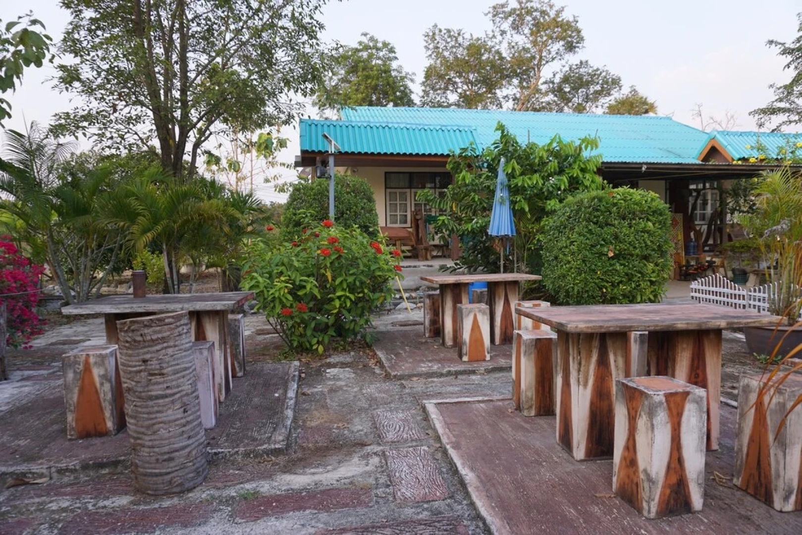 Ruenkhawhom Residence