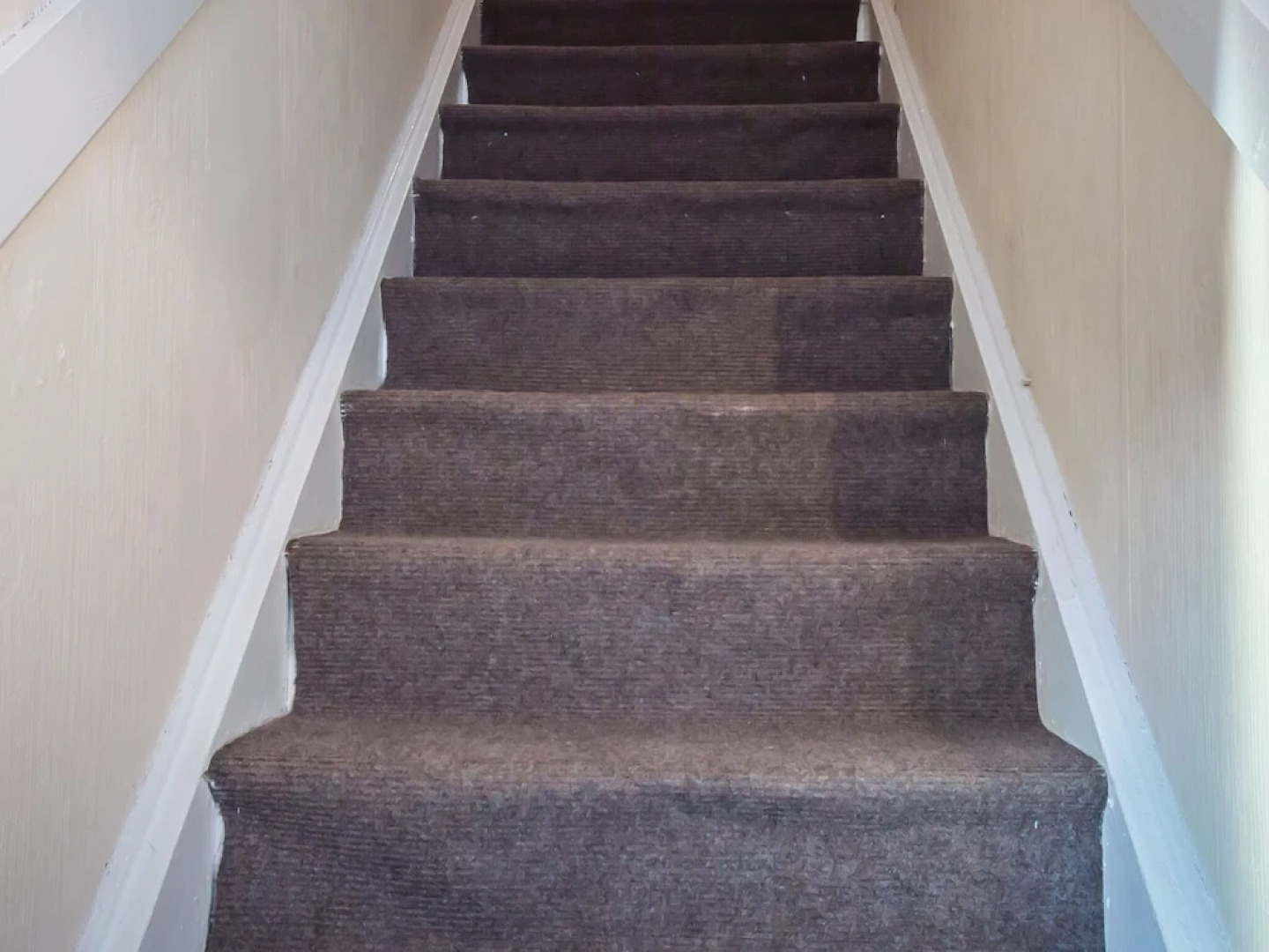 Alluring Holiday Home in Livingston near Town Center