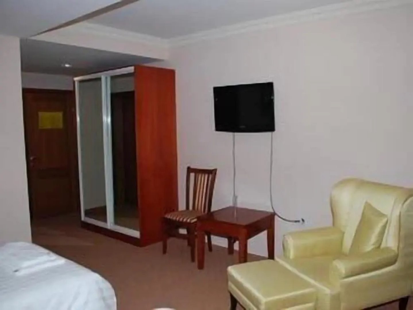 Hotel Feni