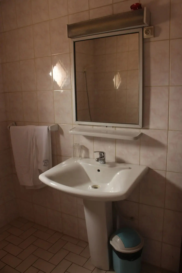 Tou'Ngou Hotel
