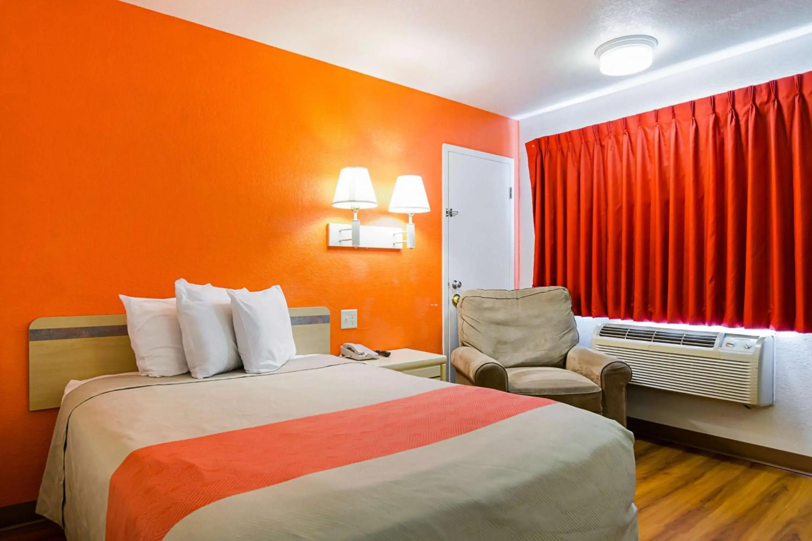 Motel 6 Mitchell, SD