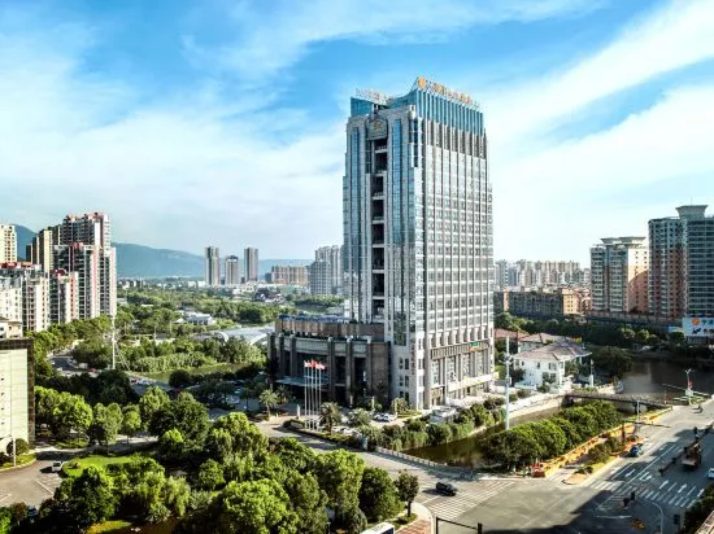 Sanhe Grand New Century Hotel Pingyang