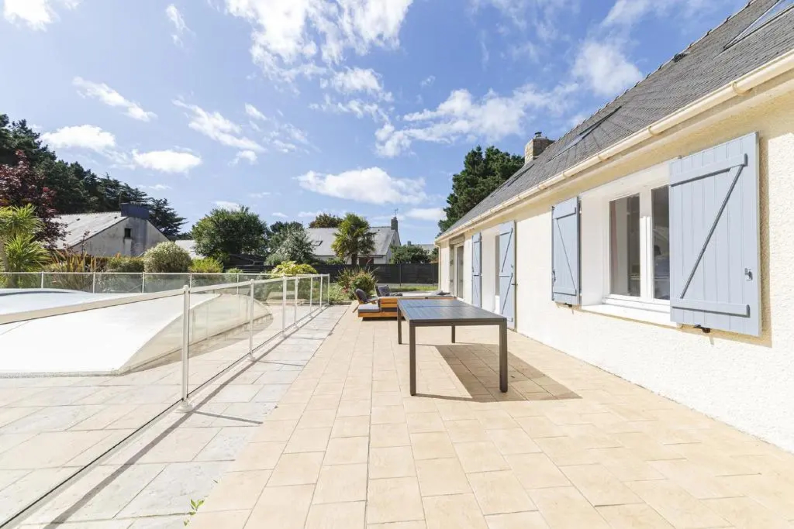 Maison moderne 8p avec double salon - Arzon