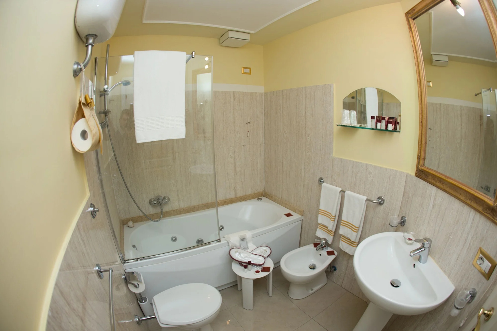 B&B Art Suite Santa Brigida
