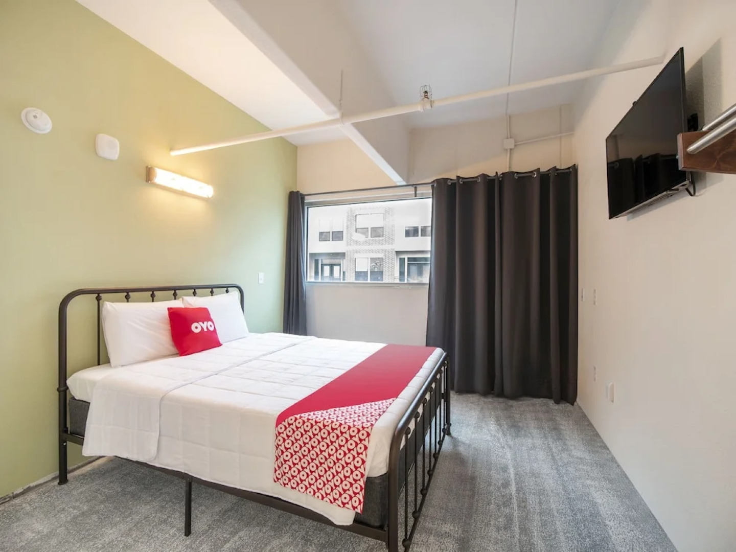 Galleria Garden Hotel