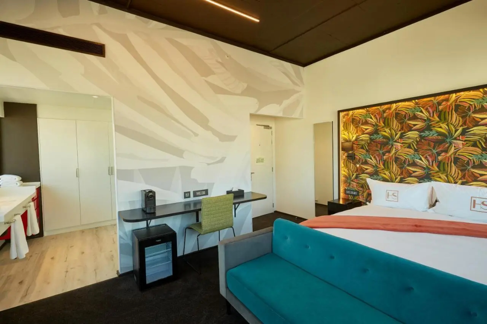 Hotel Sky Cape Town