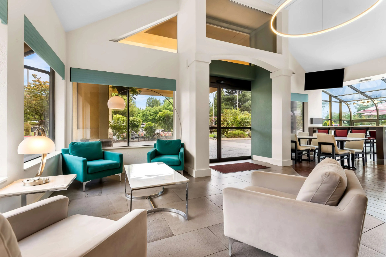 Best Western Plus Parkway Inn