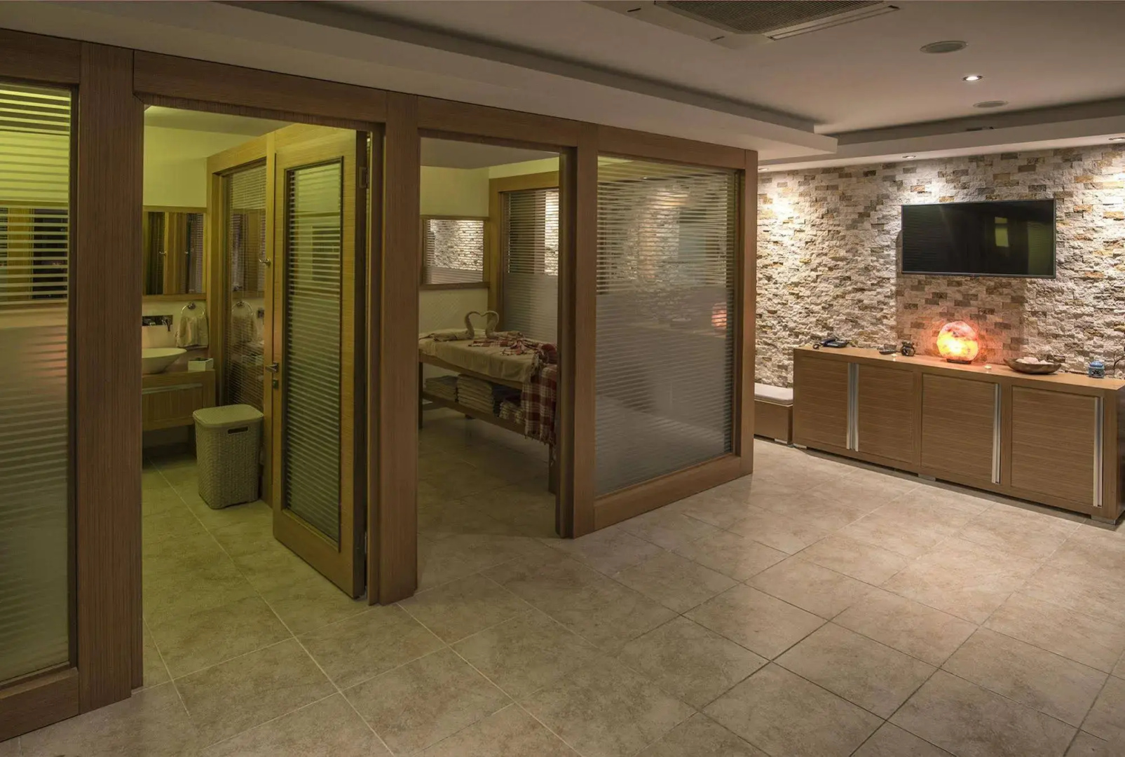 Ramira Joy Hotel
