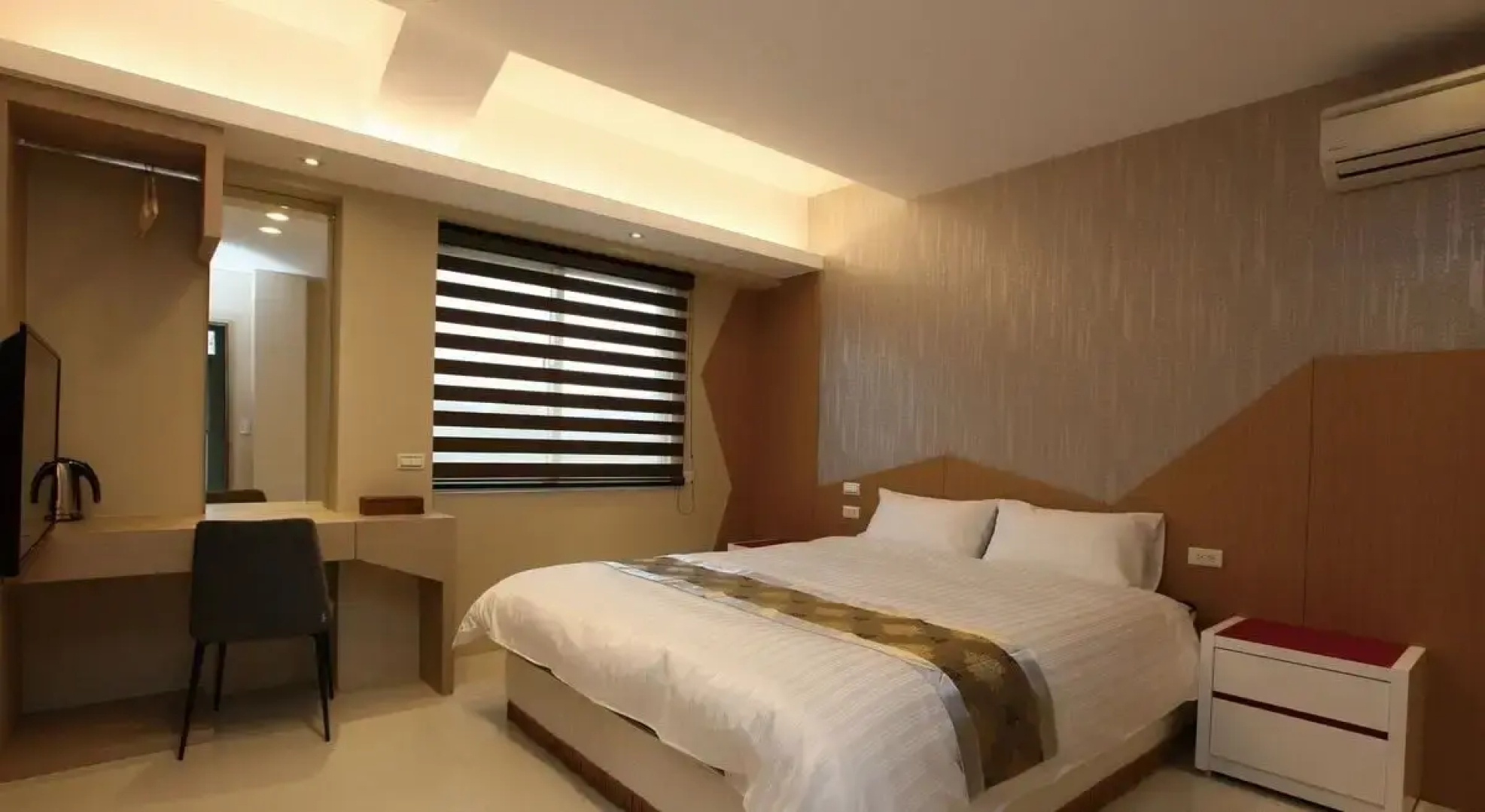 DeepDitch B&B