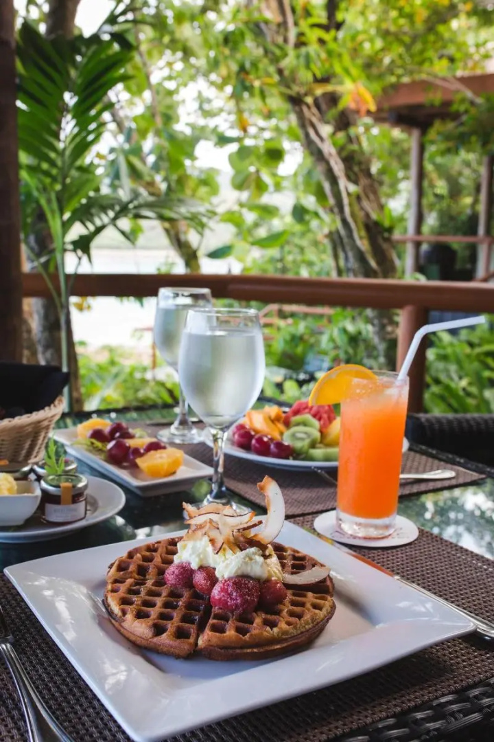 Namale Resort and Spa - Adults Only