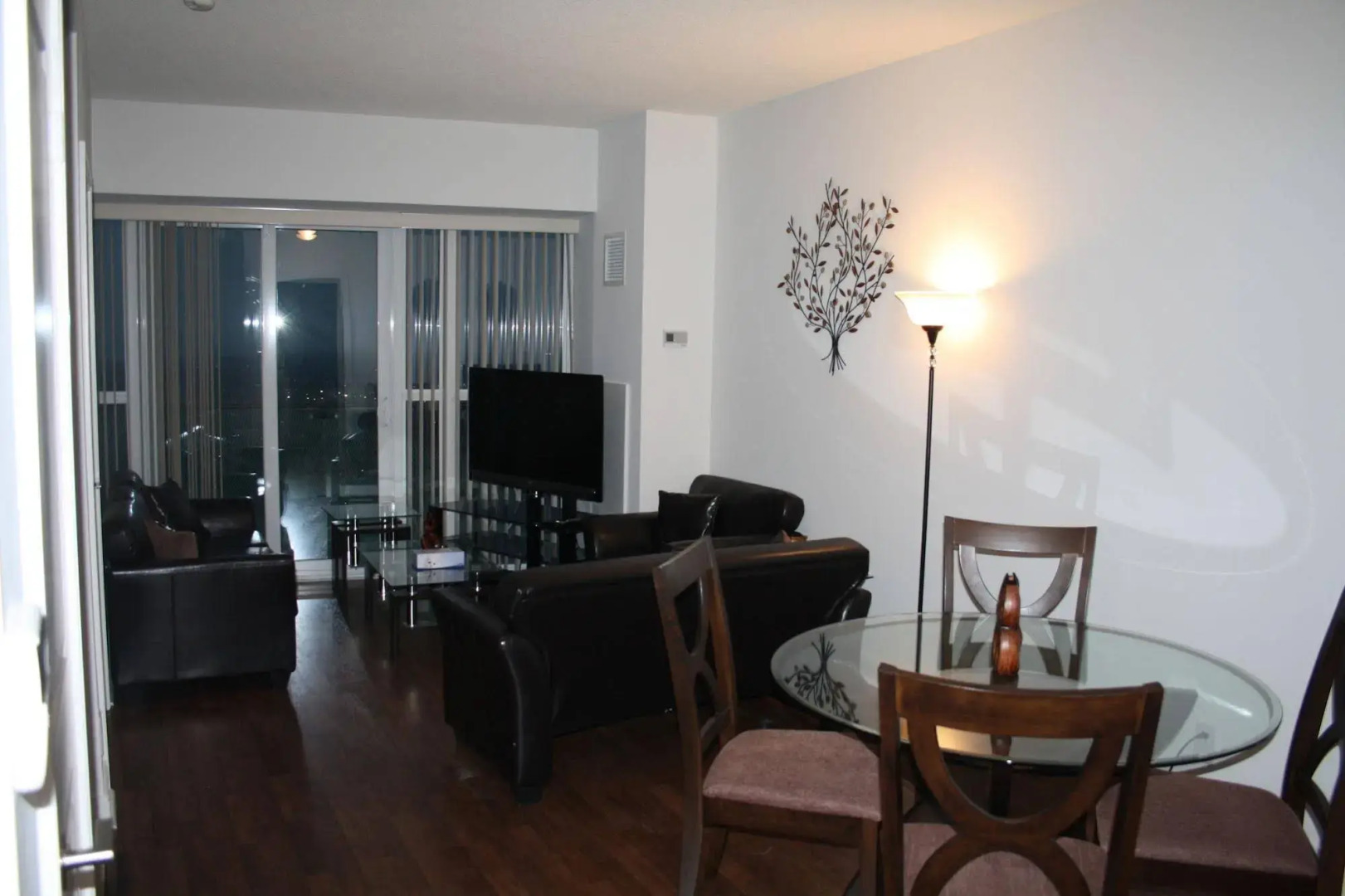 5025 Harvard Drive Suites by Mirage