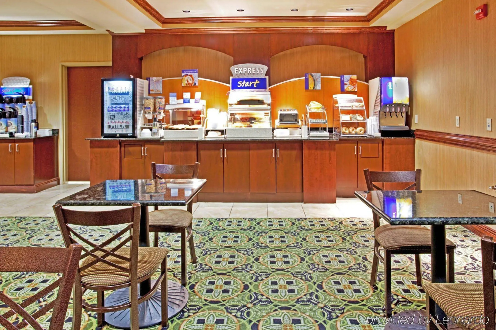 Holiday Inn Express & Suites Ocean Springs by IHG