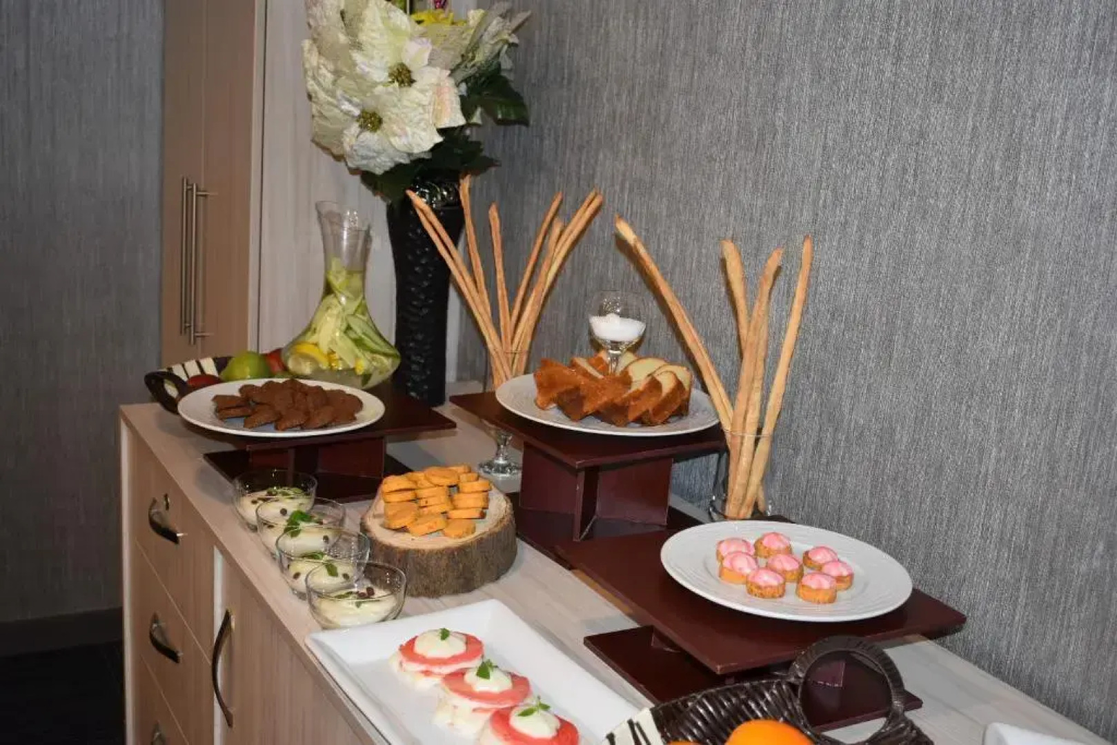 Rhiss Hotel Bostanci