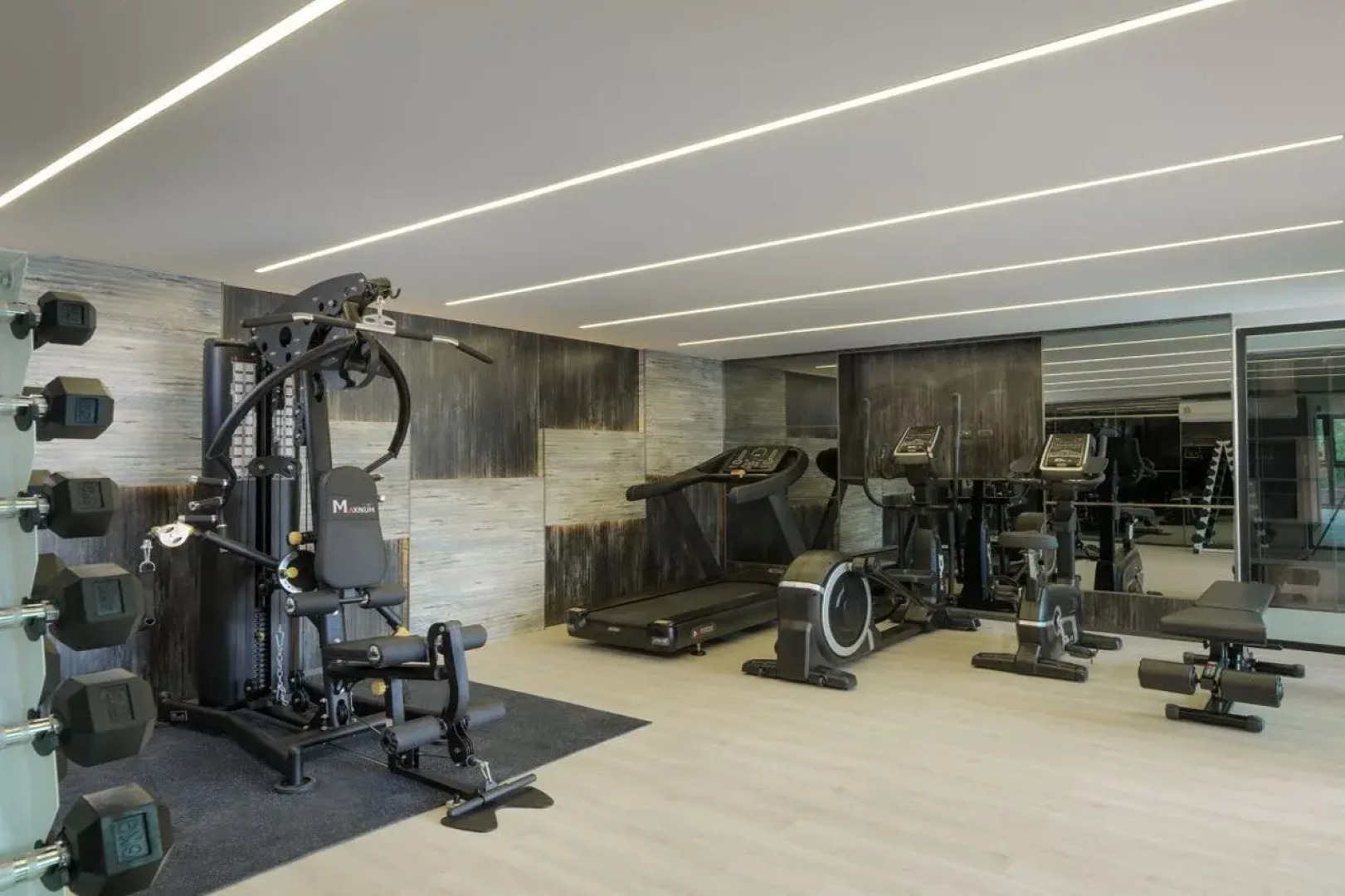 Prime Town - Posh & Port Hotel Phuket