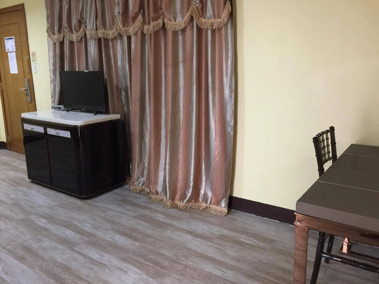 Meaco Royal Hotel - Plaridel