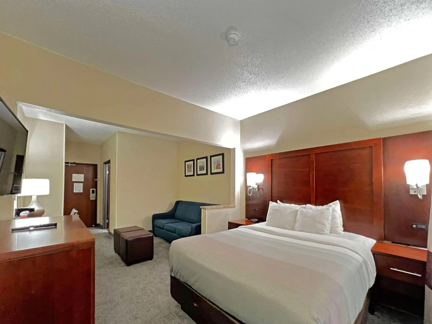 Quality Inn & Suites Green Bay - Ashwaubenon