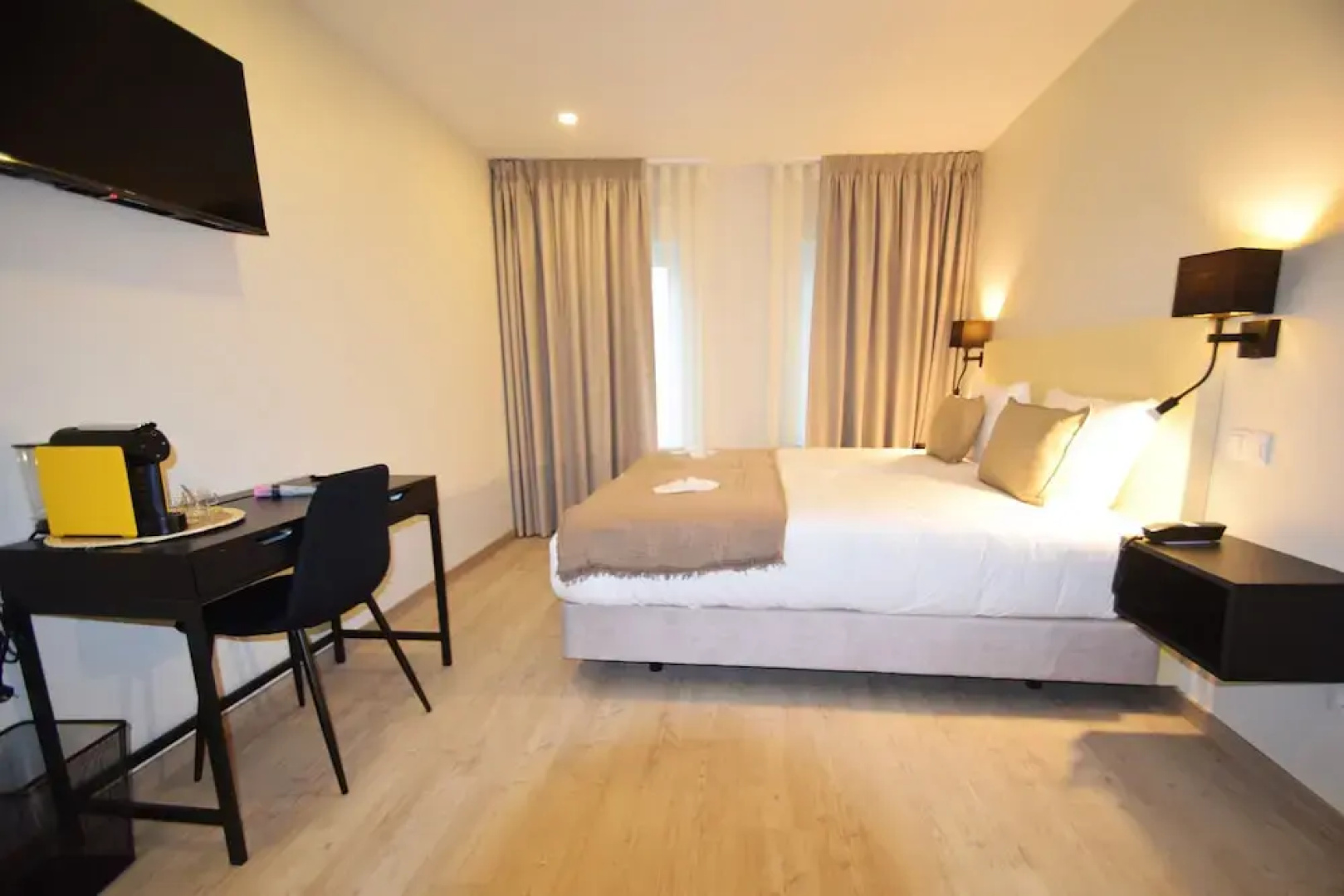 SIENNA Hotel