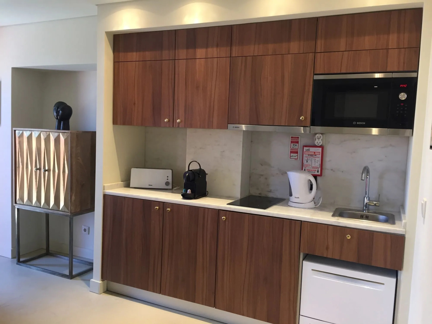 Dalma Old Town Suites