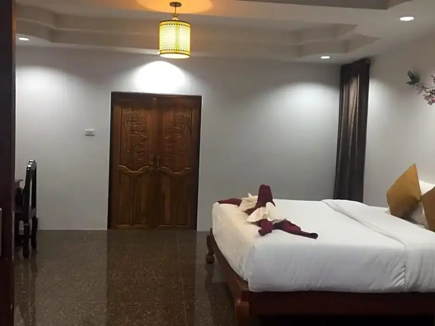 โรงแรม 12 ราศี เฮาส์ แม่สรวย