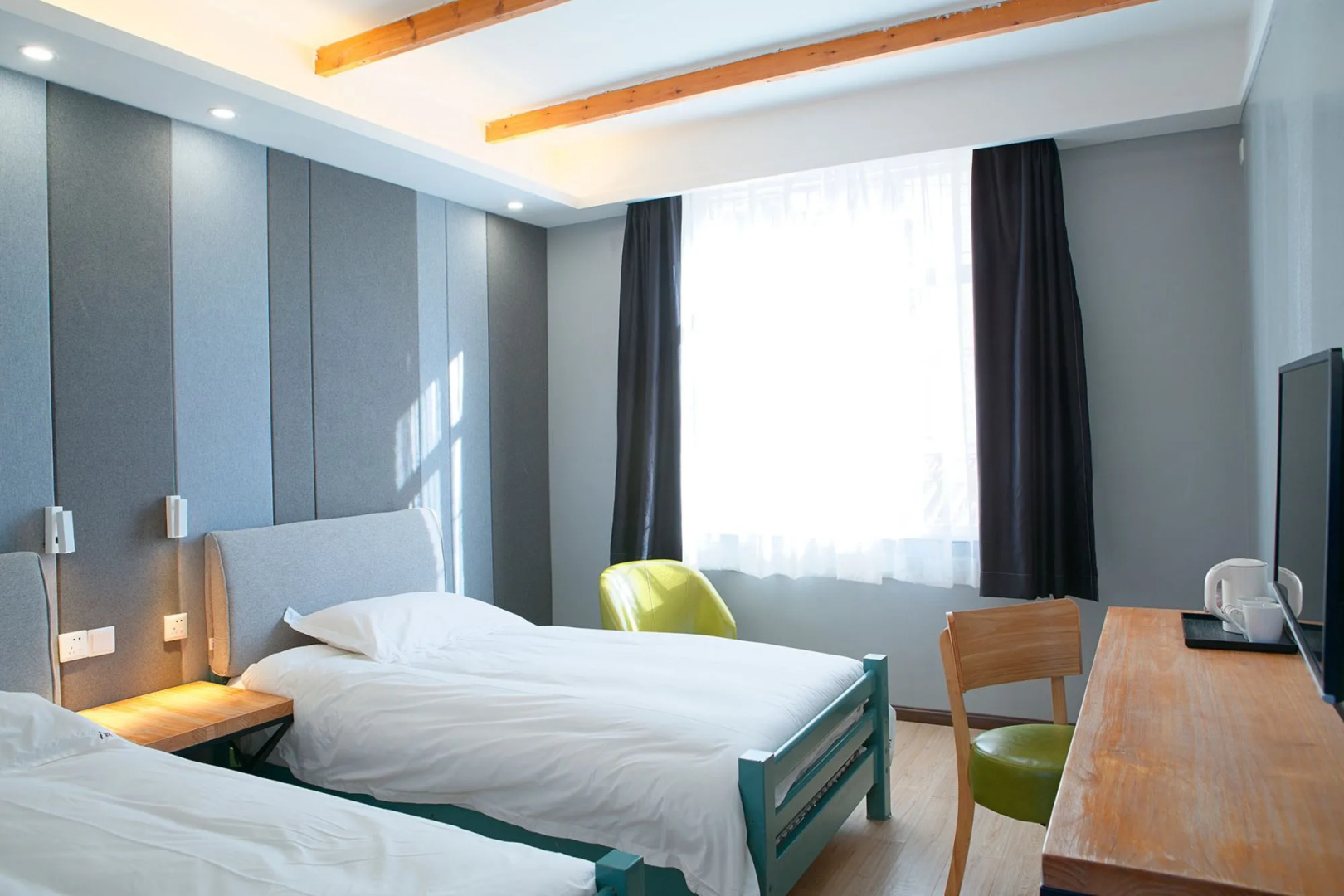 Cloudland International Youth Hostel