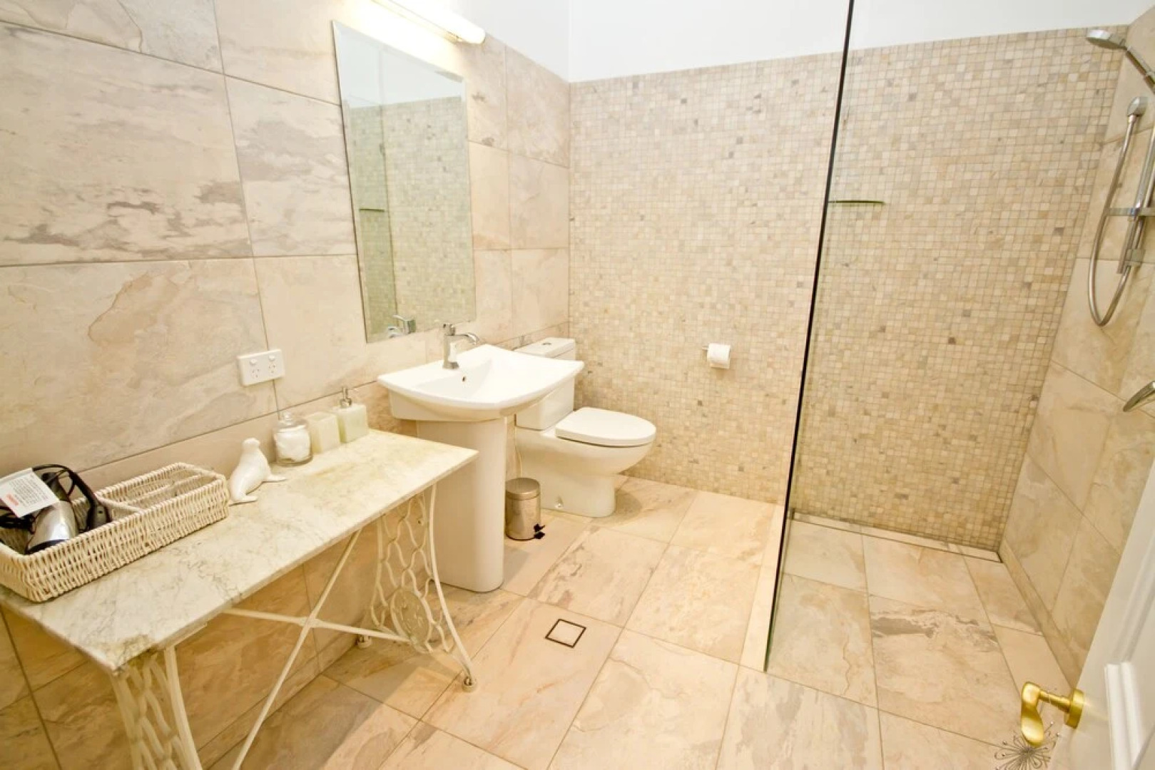 Brisbane Milton Bed and Breakfast