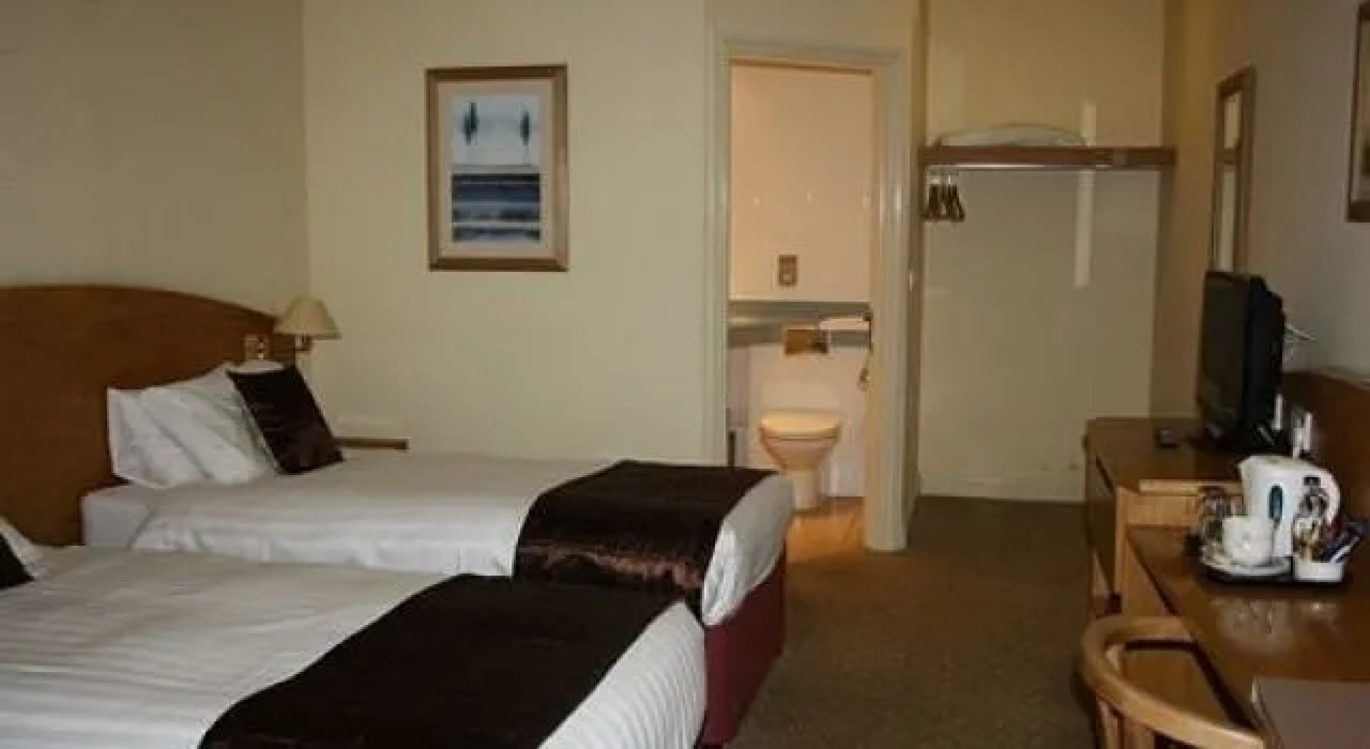 The Cherry Tree - Inn