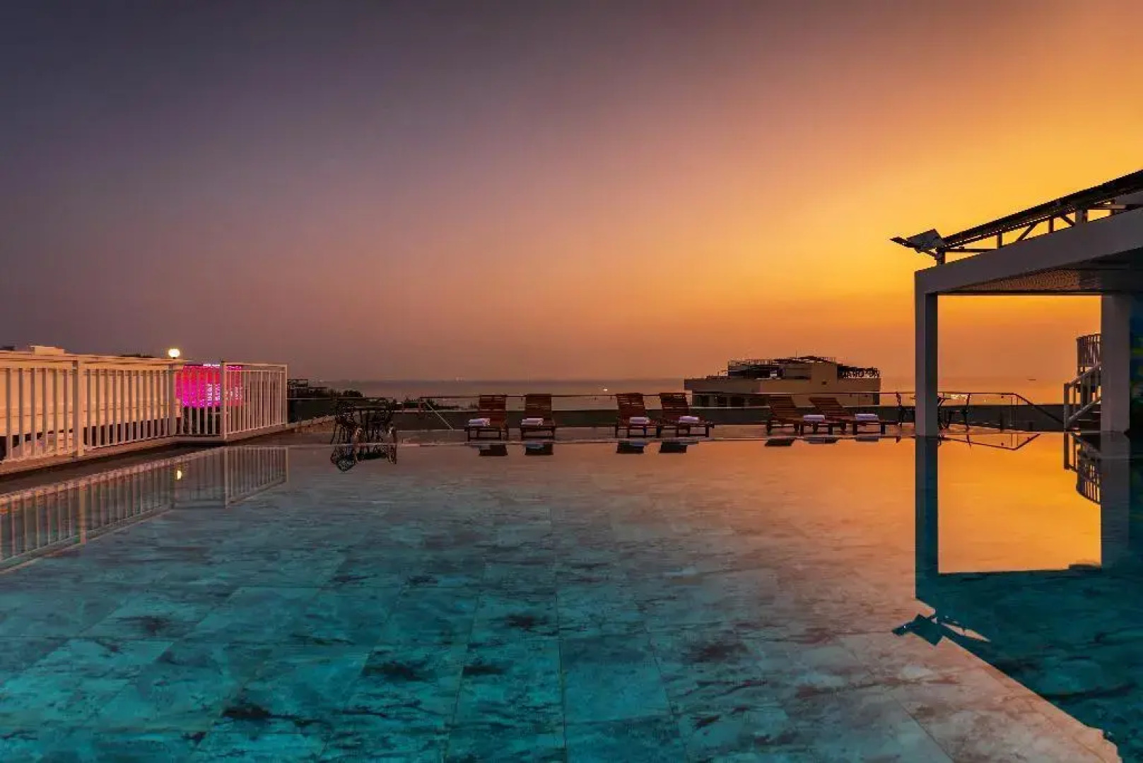 Aquasun Hotel Phu Quoc