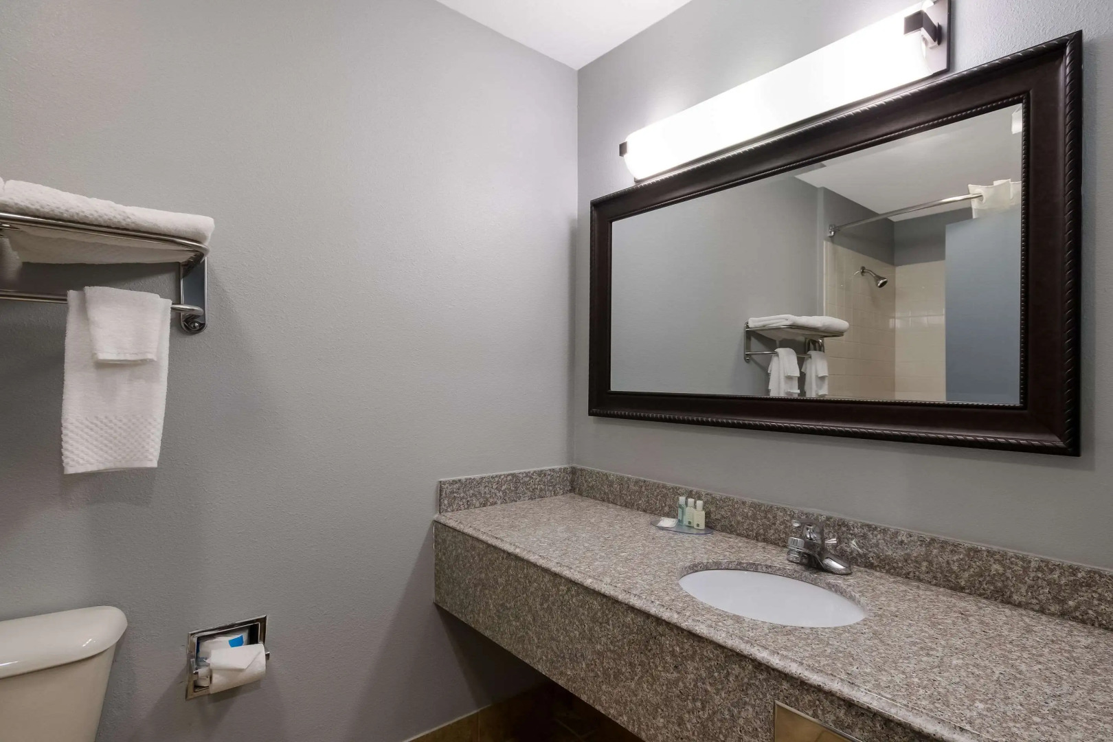 Quality Inn & Suites Oklahoma City North