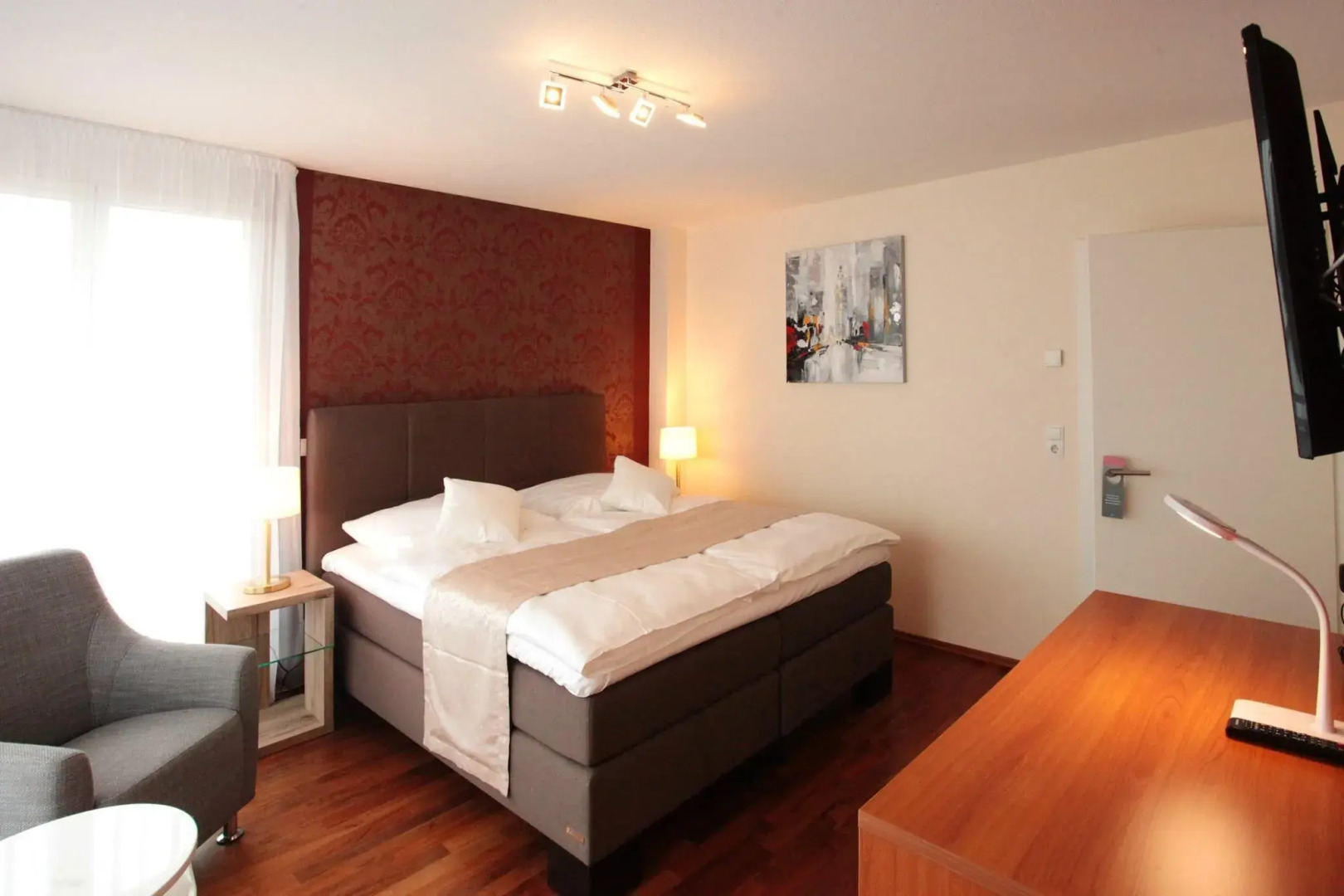 Lamex-Inn Hotel & Restaurant