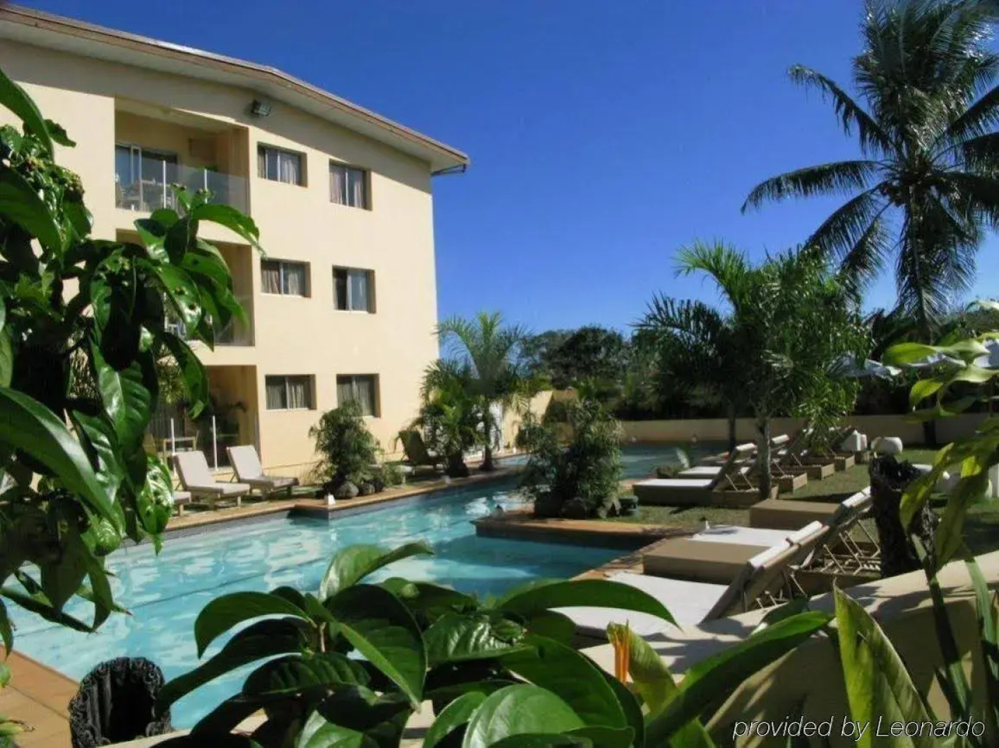 Coconut Palms Resort & Diamond Casino