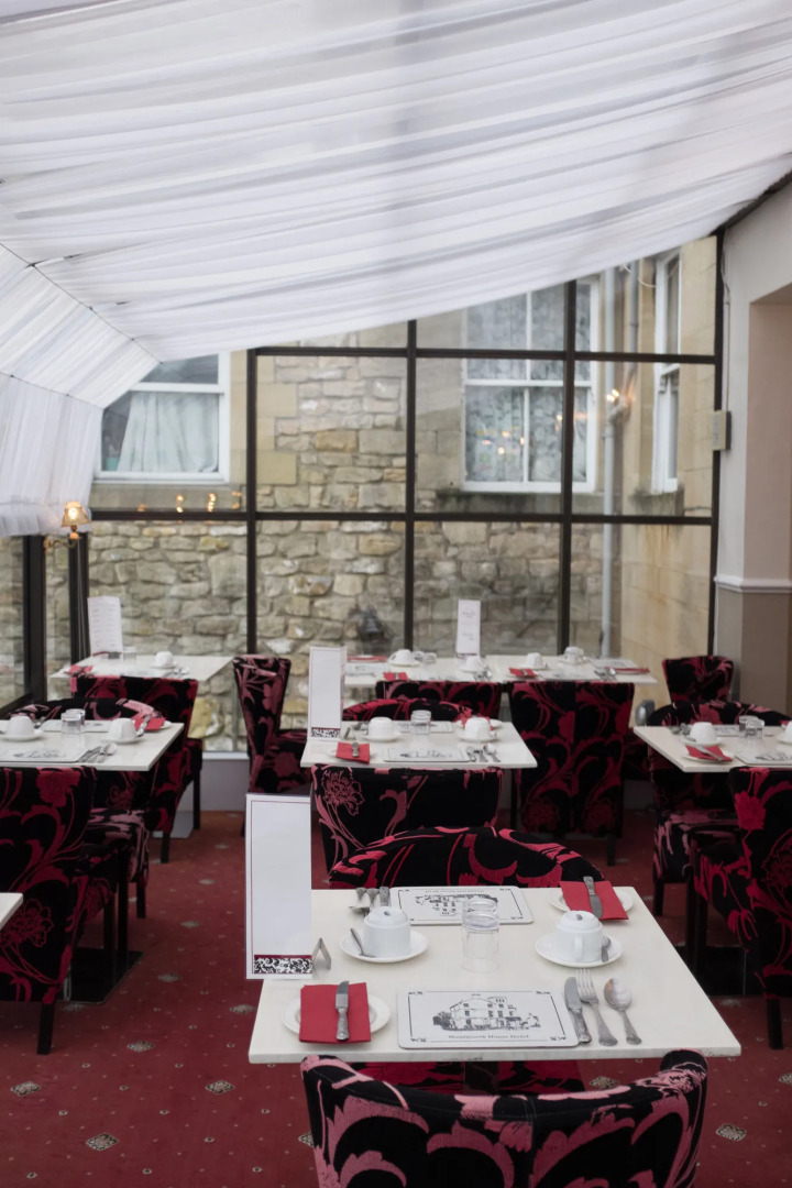 Wentworth House Hotel