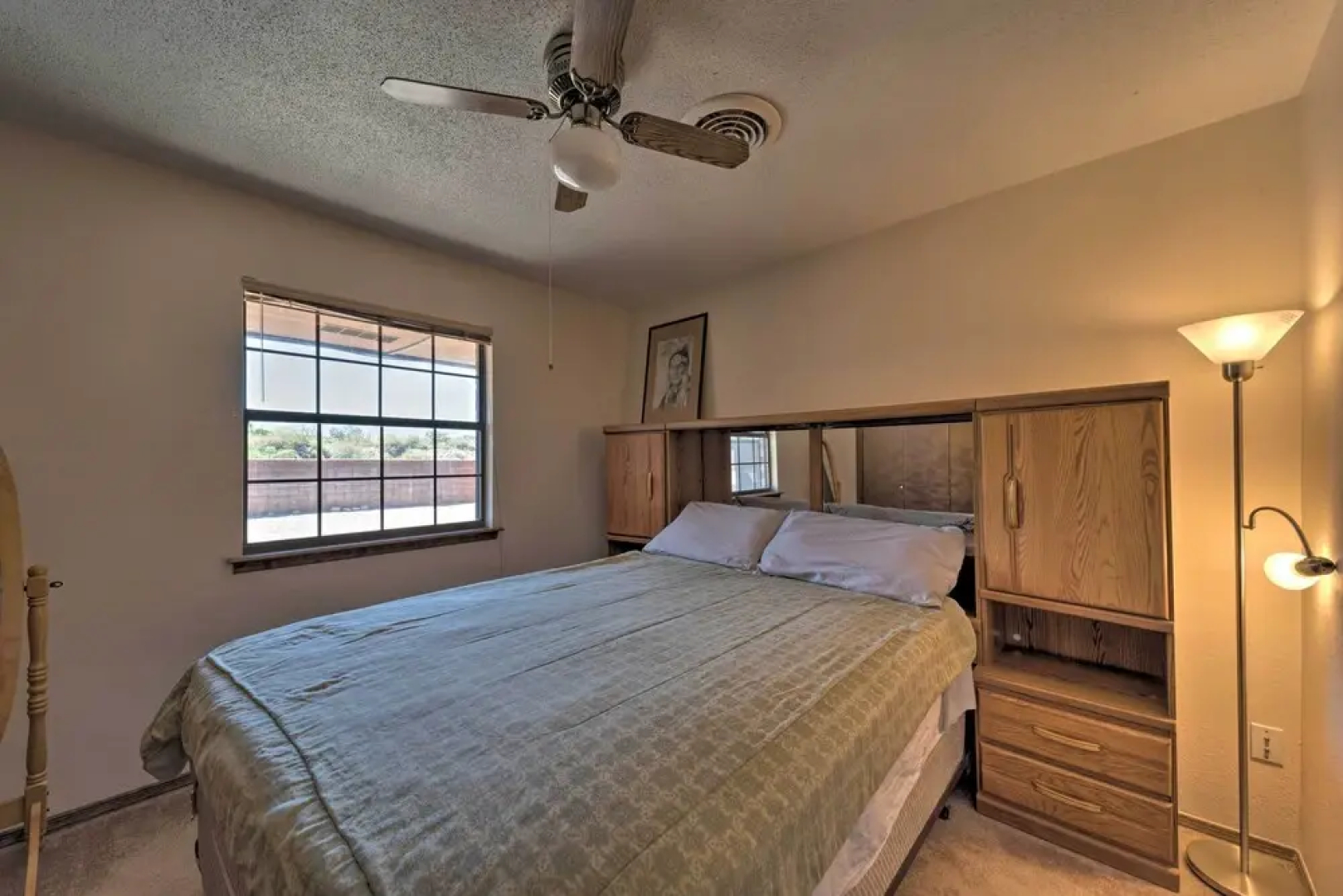 Mountain View Desert Home - 25 Mins to White Sands
