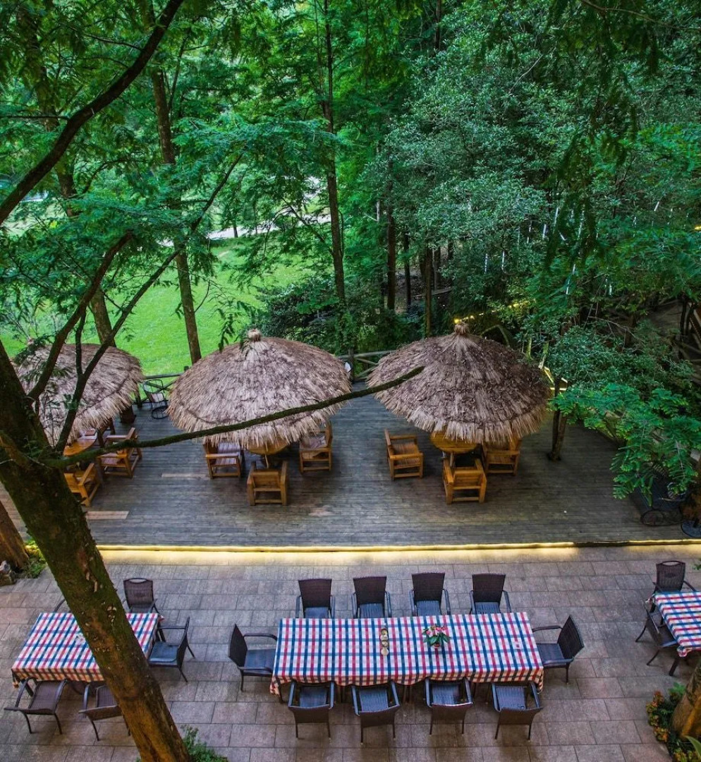 Wuyishan Old Street Sen Live British Inn