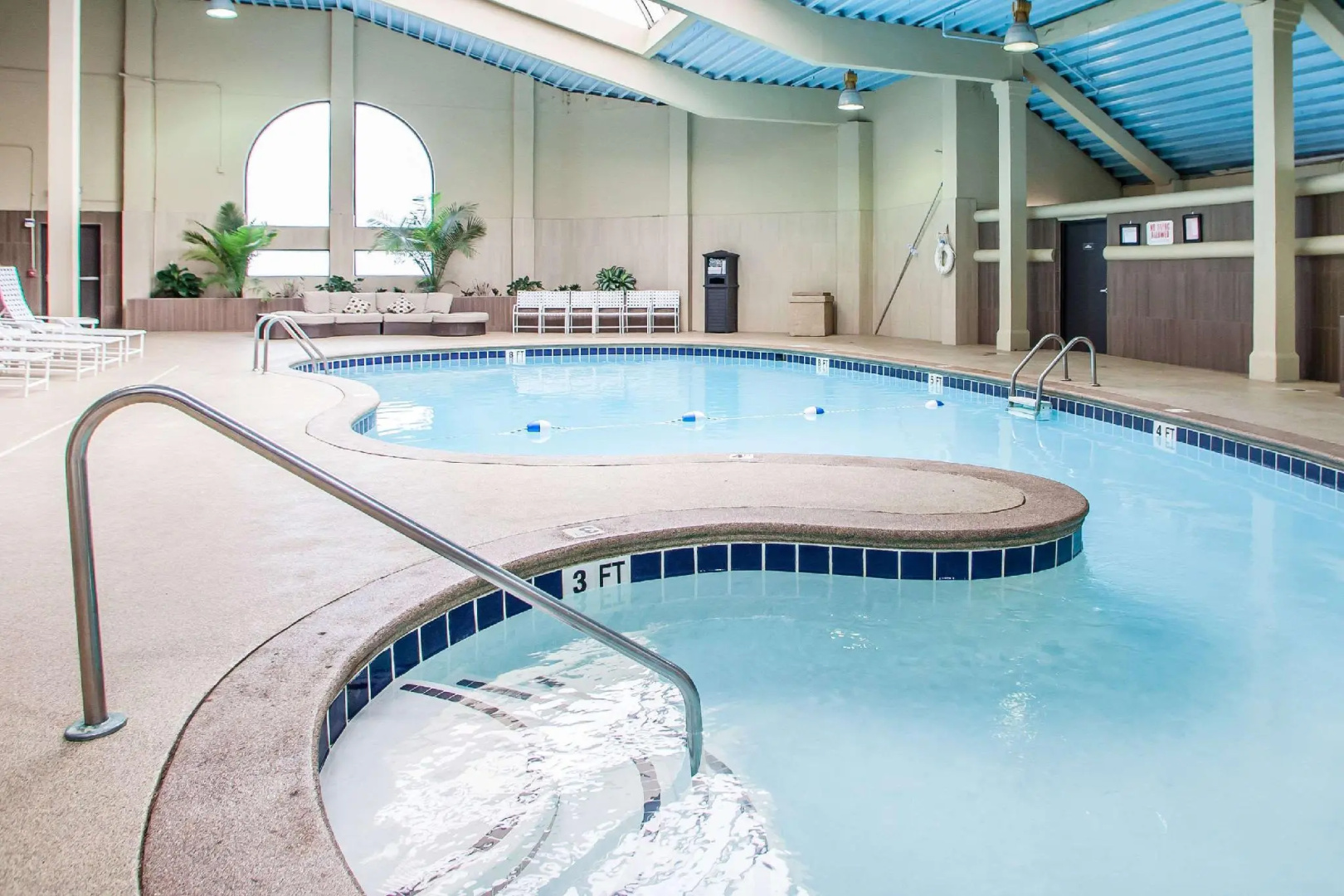Holiday Inn Nashville Downtown - Stadium by IHG