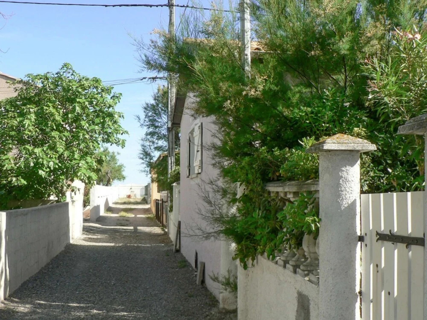 Bright Villa Near the sea in Frontignan With 3 Bedrooms, Garden and Fu