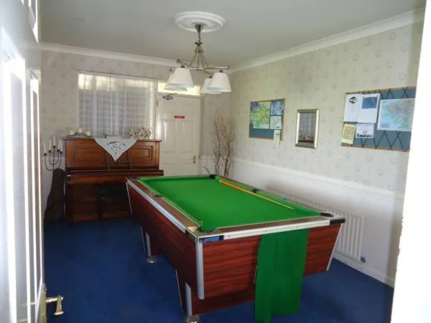 Heather Lodge Country House