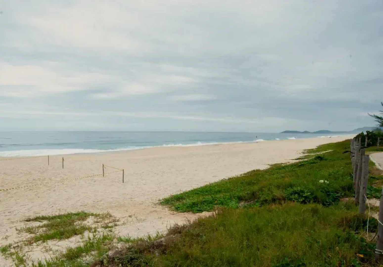 Casa pet Friendly c Piscina Churrasqueira e Wi-fi