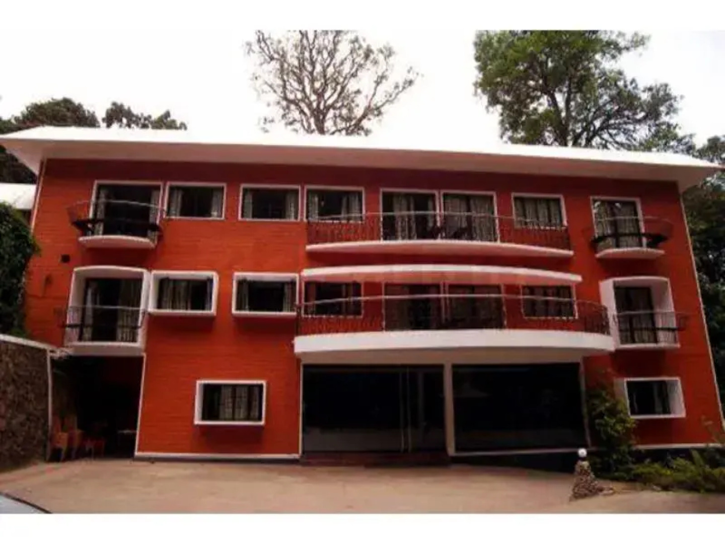 Vista Rooms @ Mankulam Road